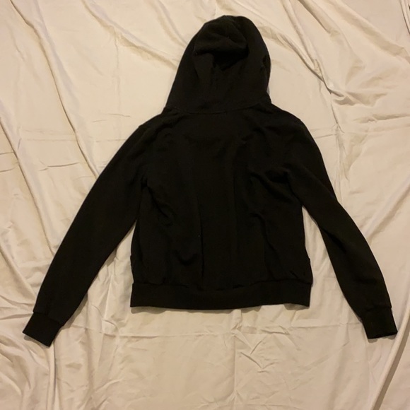 H&M black zip-up - Picture 4 of 6